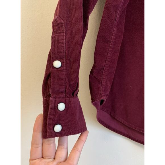 Universal Thread Women’s Shirt Button Down Long Sleeve Corduroy Burgundy - Picture 5 of 10